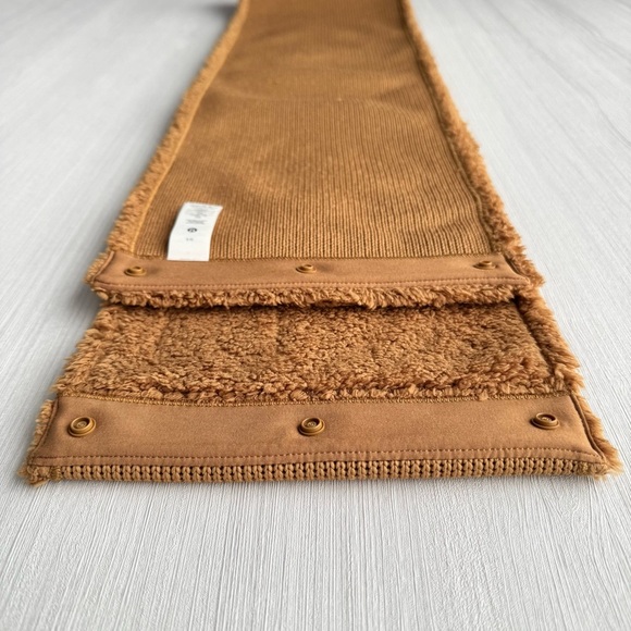 LULULEMON Customizable Snap Skinny Fleece Scarf OS Camel Brown Gorpcore Casual - Picture 12 of 16